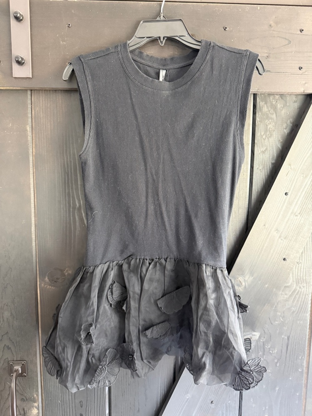 By Anthropologie 3D Floral Peplum Top